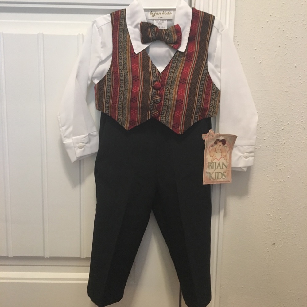 NWT - Bijan Kids ~ Baby Boys Vest/Bow tie outfit
